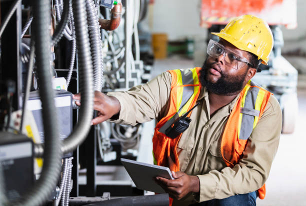 Best Electrical Repair Services  in Valrico, FL